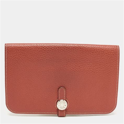 hermes clemence leather wallet|what leather does Hermes use.